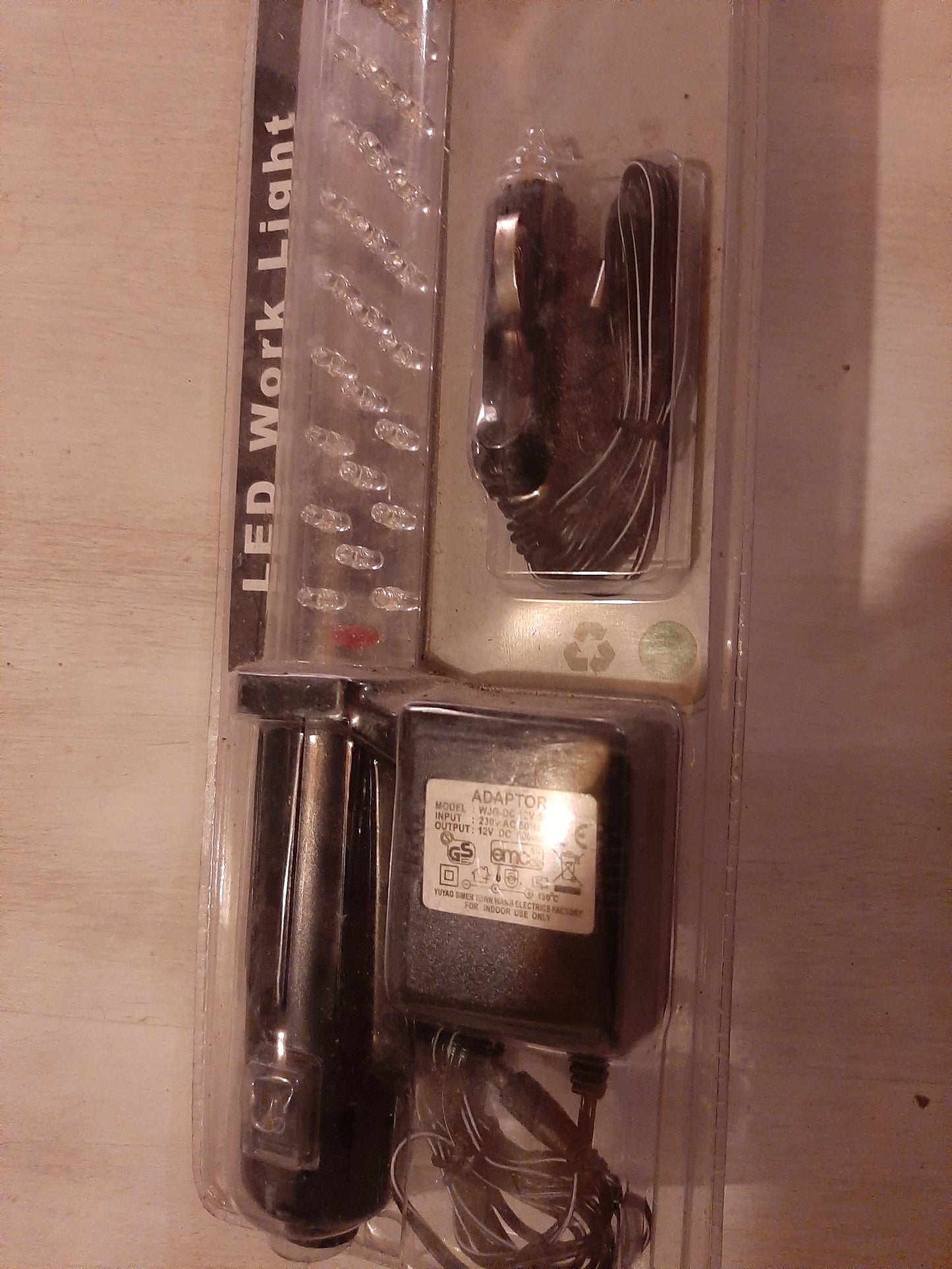 Baladeuse led 12v :230v