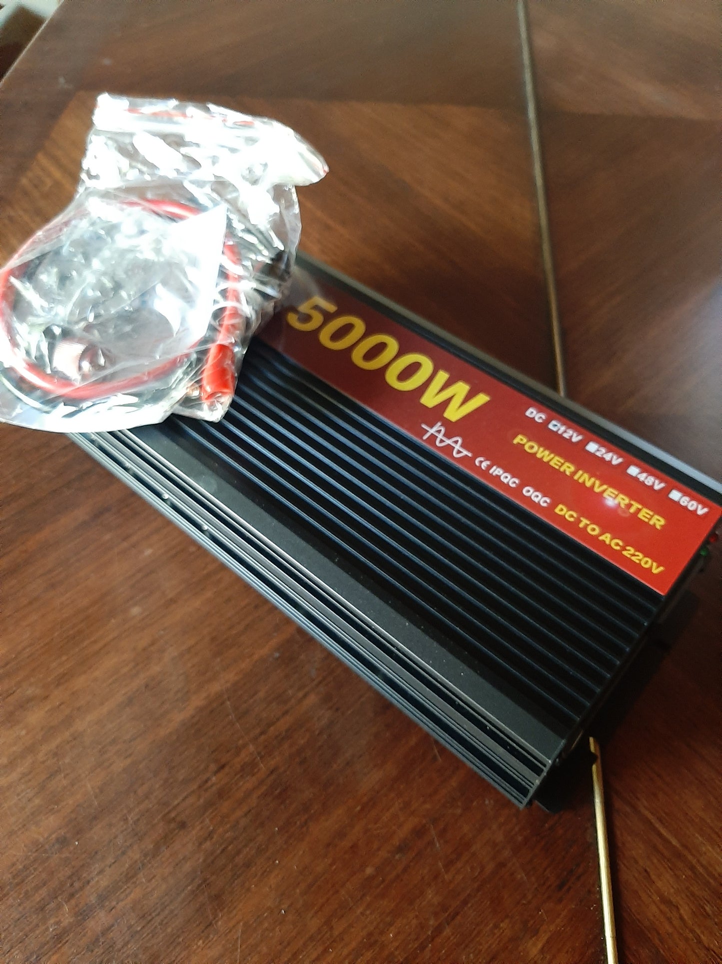 Convertisseur 2500/5000x 12v Pur sinus