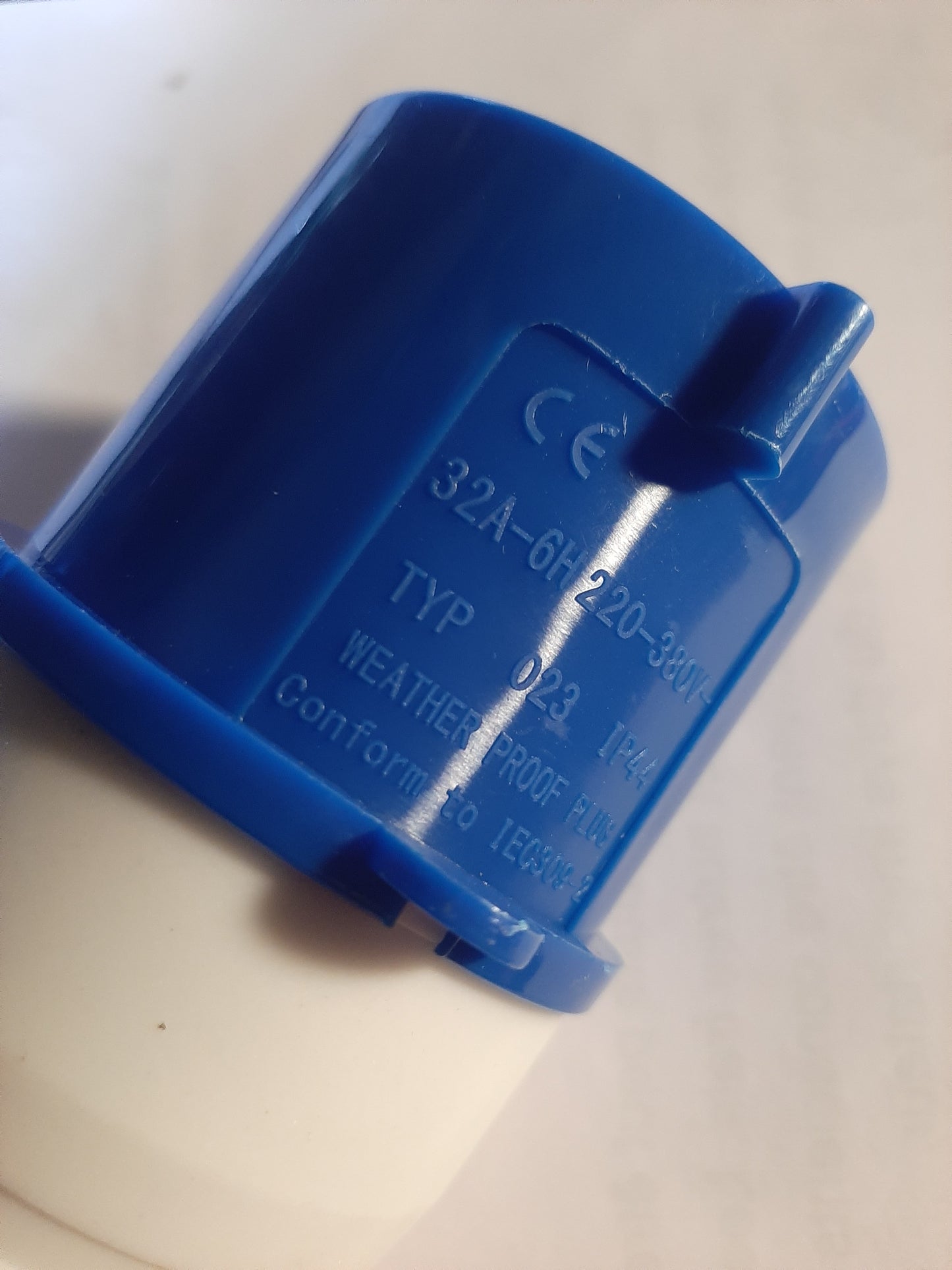 Fiche de courant mâle 32A