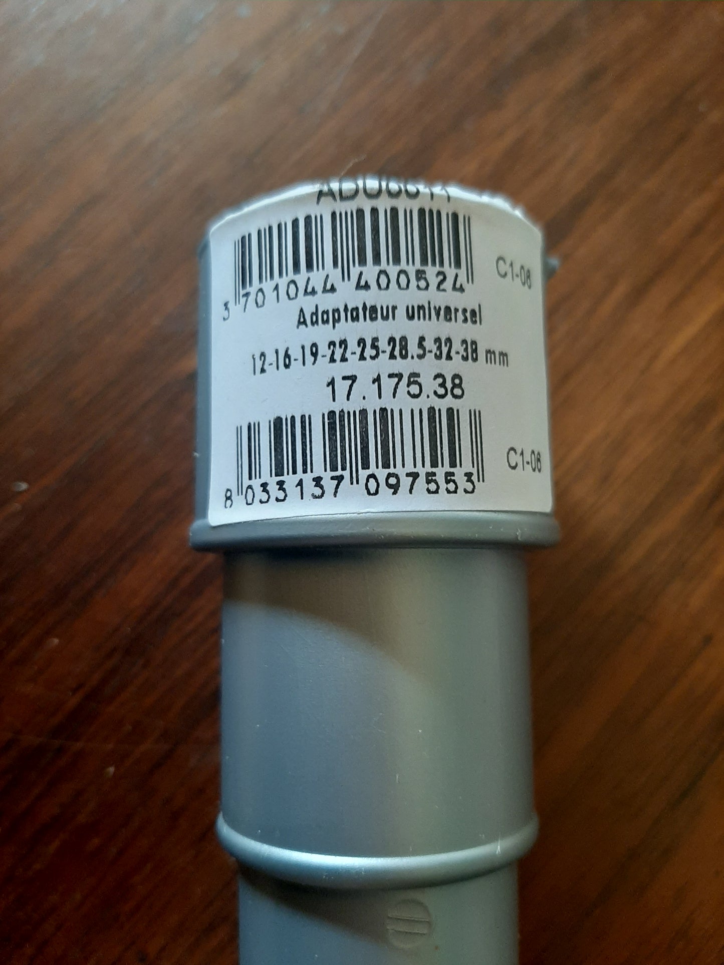 Adaptaptateur universel pour tuyau, droit