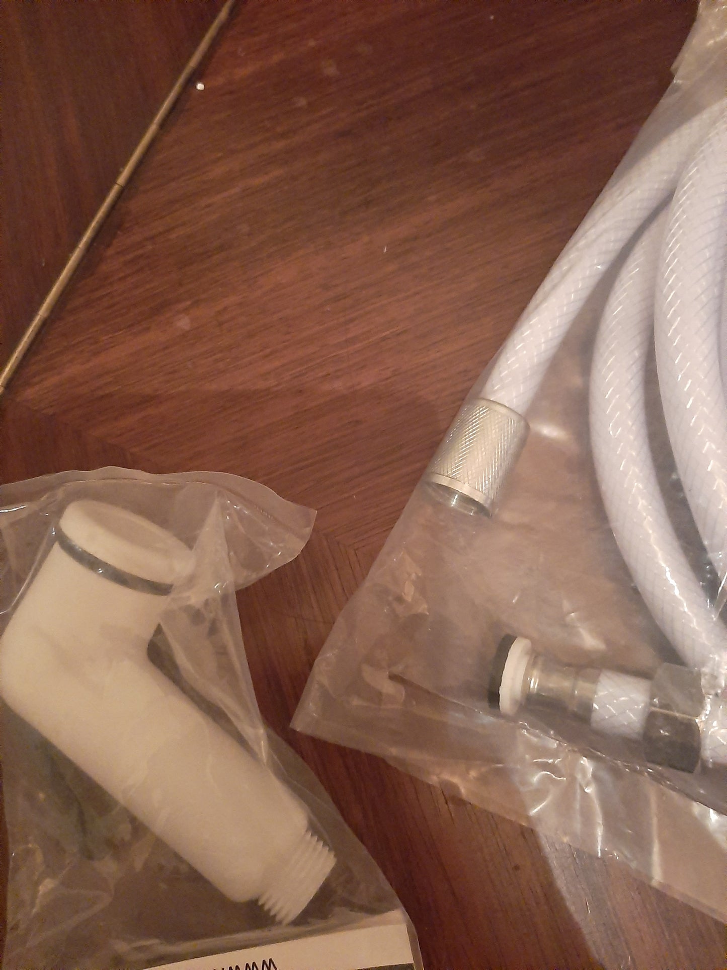 Douchette simple et tuyau 4m