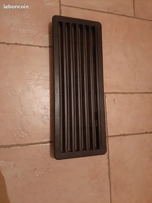 Grille dometic avec cadre