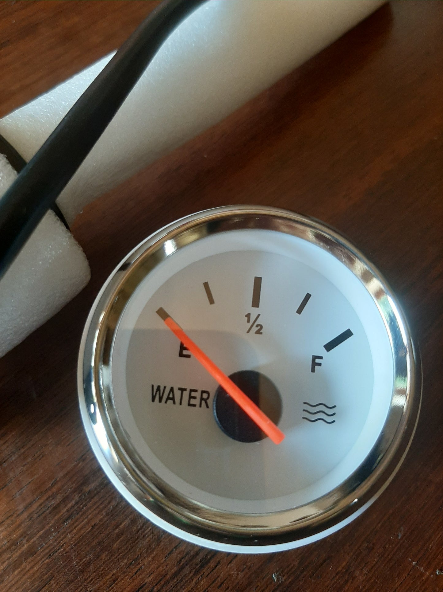 Sonde et jauge pour réservoir