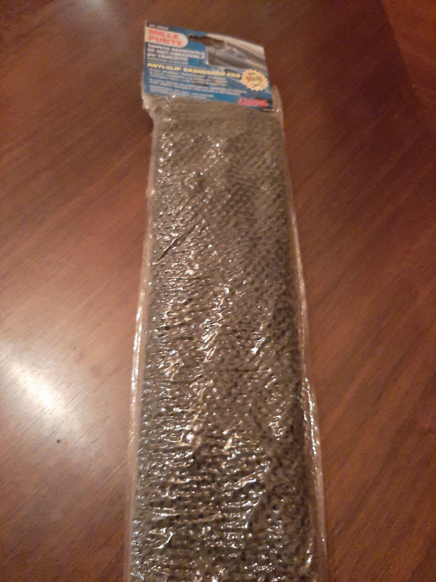 Tapis tableau de bord grand modèle