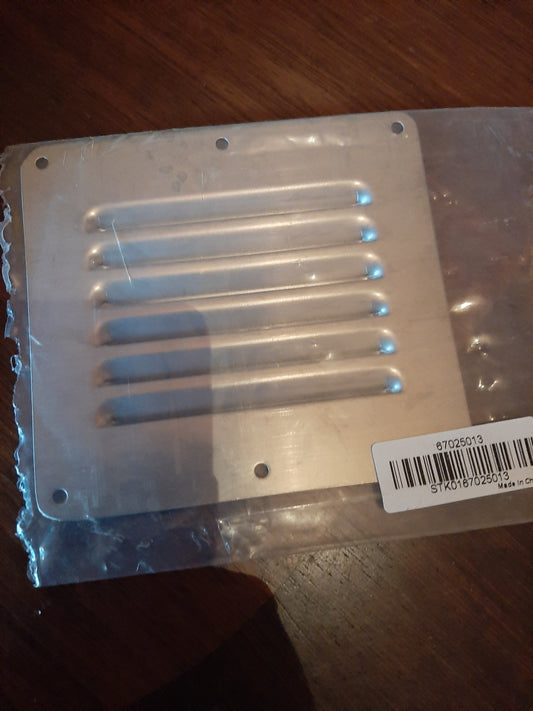 Grille ventilation carré inox