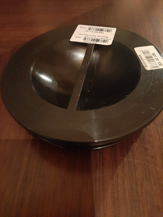 Bouchon noir de réservoir