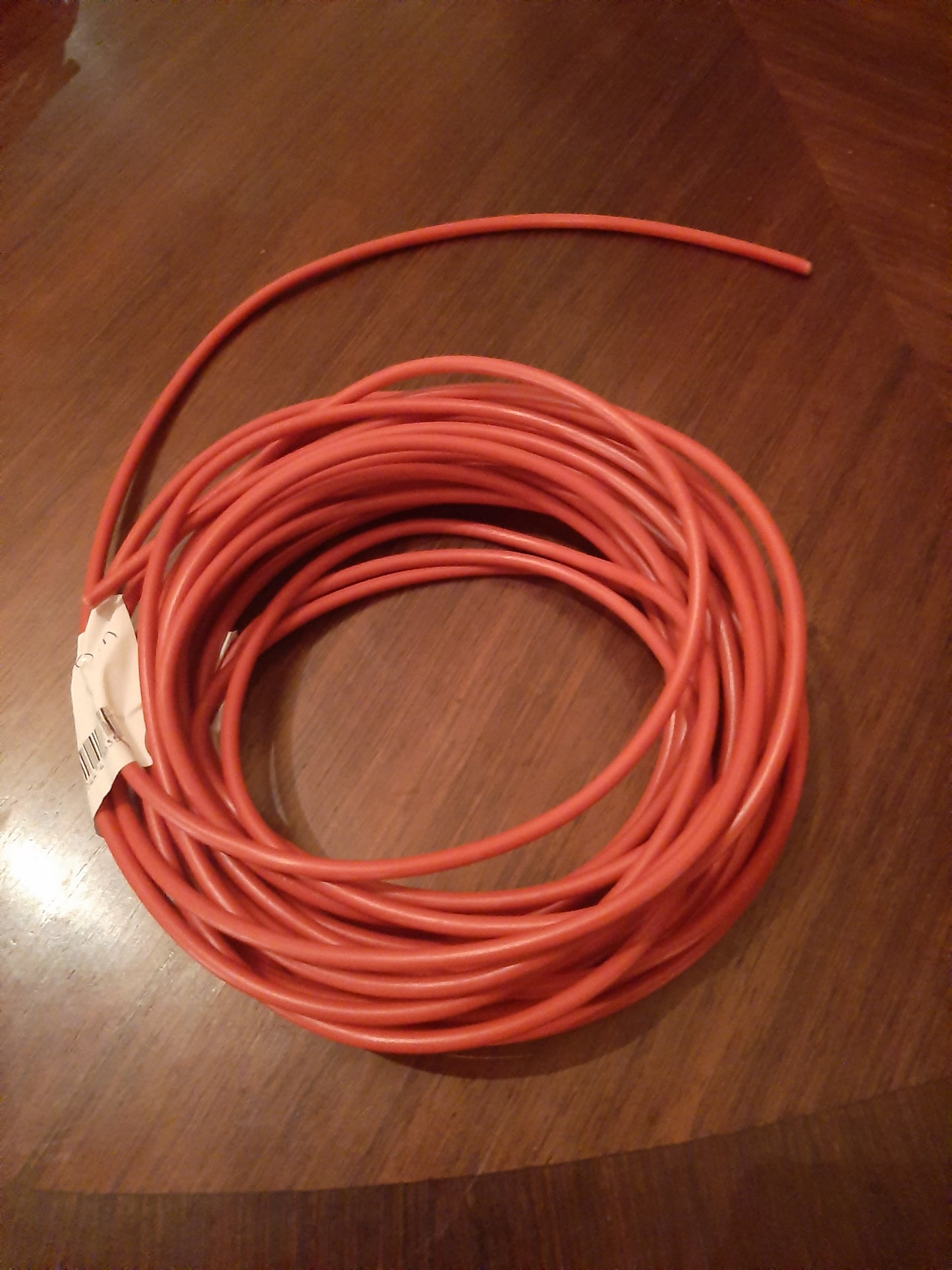 Jeu de câbles rouge et noir 2 x 10m diamètre 6mm2